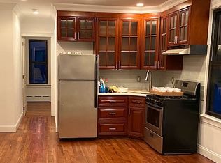 18-35 26th Rd #2, Astoria, NY 11102