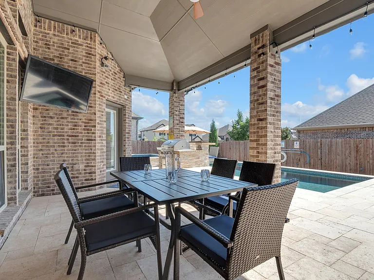 2626 Flat Bush Ave — Photo 47