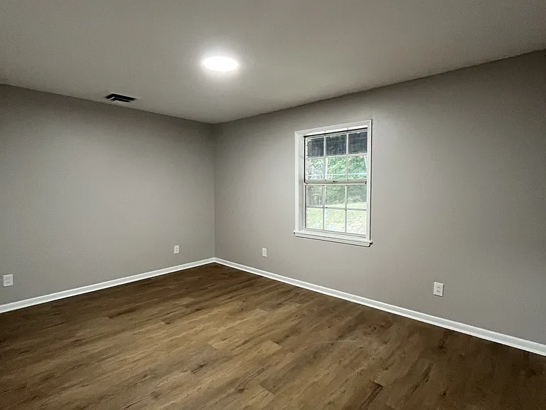 254 Lake Dr #6 — Photo 7