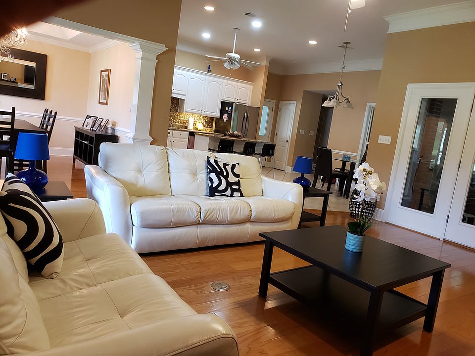 Open House Sat 2:00-4:30