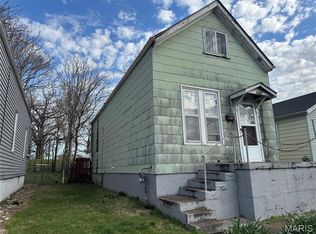 6818 Salzburger Ave, Saint Louis, MO 63116