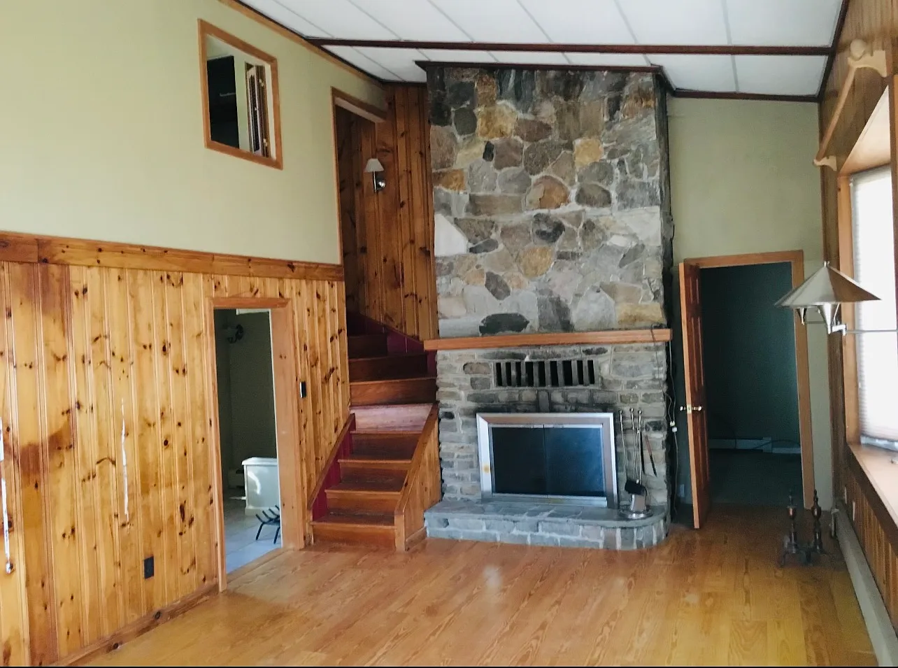 1 bed, 1575 sqft, $2,200 — Photo 3