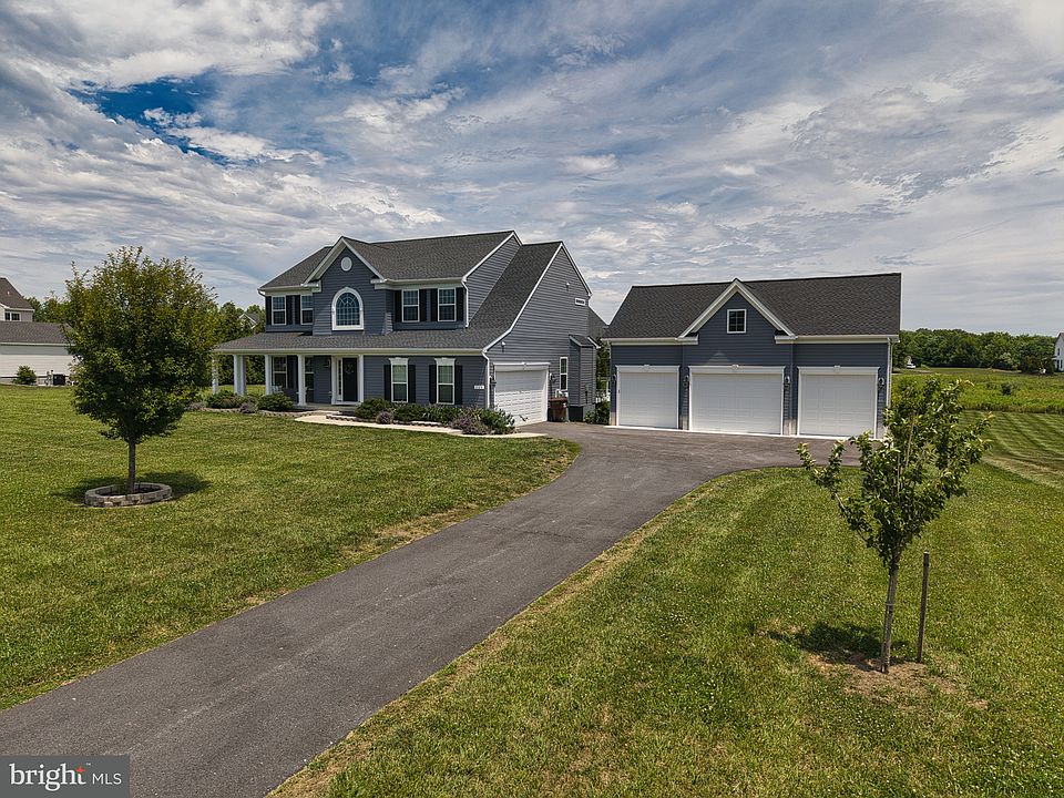 1st image of 113 Brix Dr