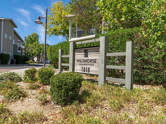 2nd image of 1818 Moore Blvd APT 204