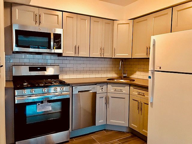 1st image of 25-94 36th St #2