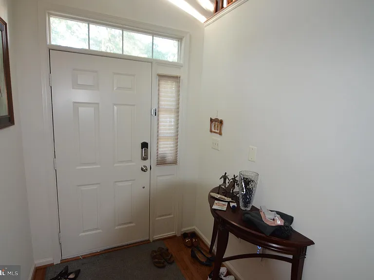 2946 Saxon Flowers Dr — Photo 4
