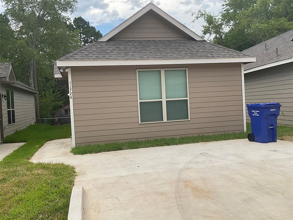 1st image of 11724 White Cedar St