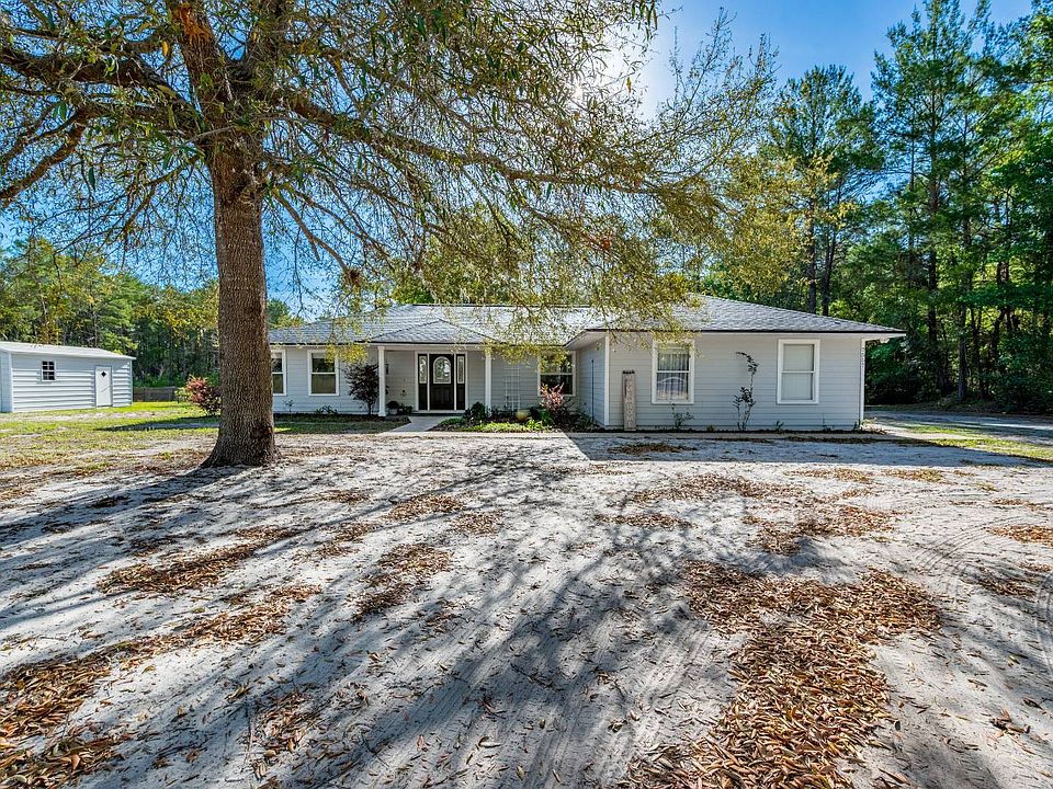 1st image of 7557 Alameda Way