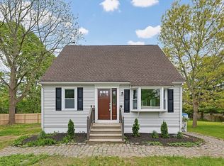21 Stanley Ave, Taunton, MA 02780