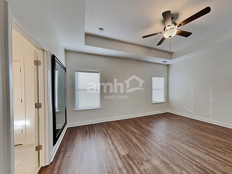 5935 Hart Way — Photo 9