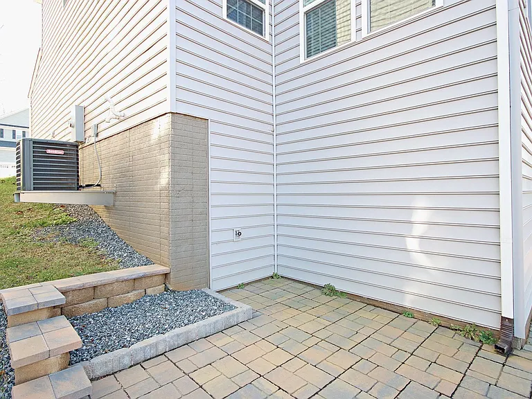 4393 Sunset Dr — Photo 22