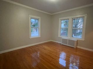 7 Pearl St #1, Somerville, MA 02145