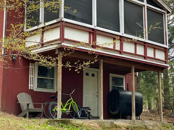 49 Fox Crossing Road, Bridgton, ME 04009