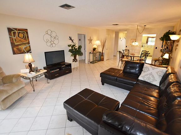 3rd image of 5730 Fernley Dr E APT 54