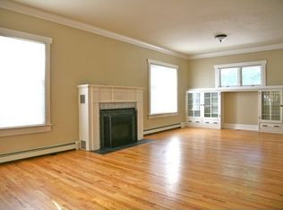 1445 Bellaire St, Denver, CO 80220