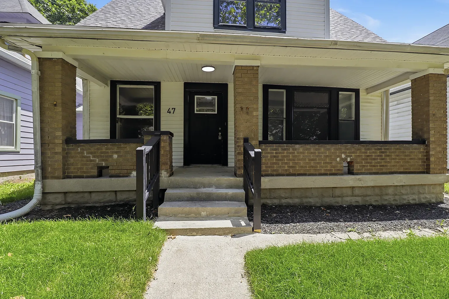 4 bed, 2176 sqft, $2,100 — Photo 4