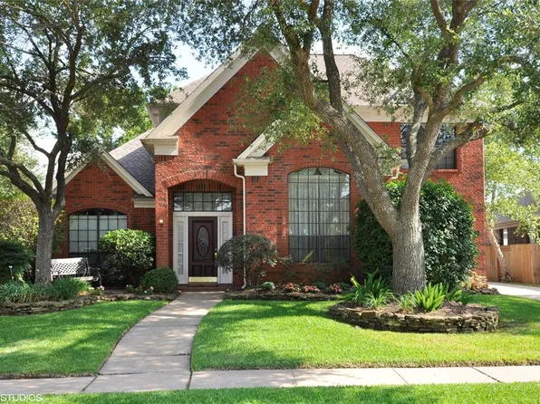 12715 Shady Fern Ct, Houston, TX 77065