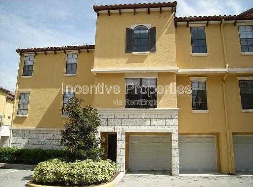 1st image of 6119 Metrowest Blvd Unit 107