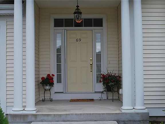 2nd image of 170 Providence Pike Unit 69