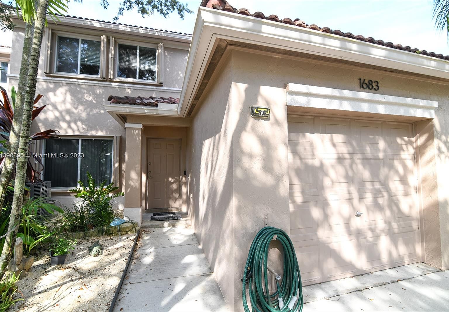 1683 SW 109th Ter, Davie, FL 33324 MLS A11390390 Zillow