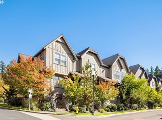 634 SW Foresta Ter, Portland, OR 97225