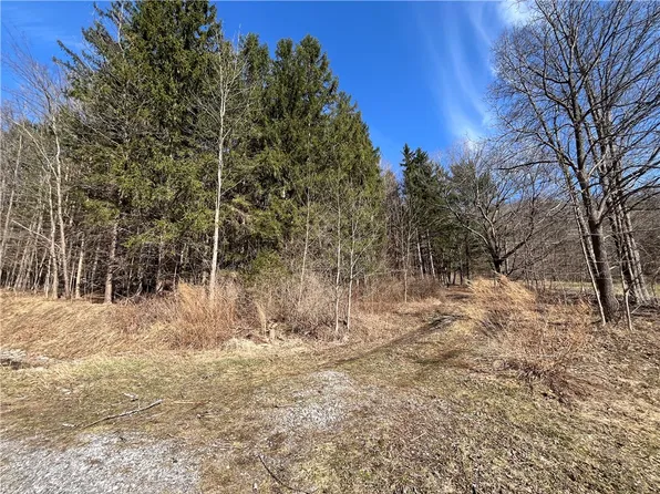 5437 County Road 33 #6, Canandaigua, NY 14424