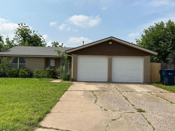 8408 NW 92nd St