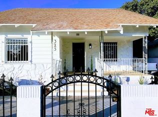 325 W Gage Ave, Los Angeles, CA 90003