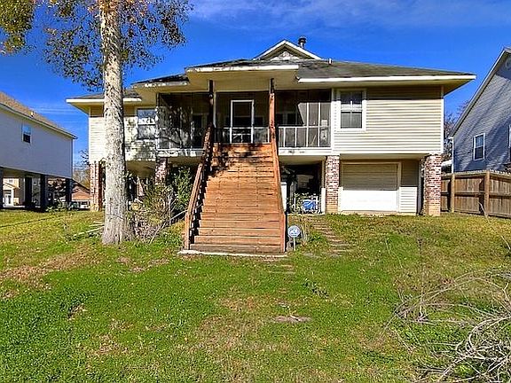 4th image of 14472 Samantha Dr