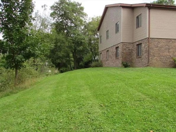 212 Grove St APT 7