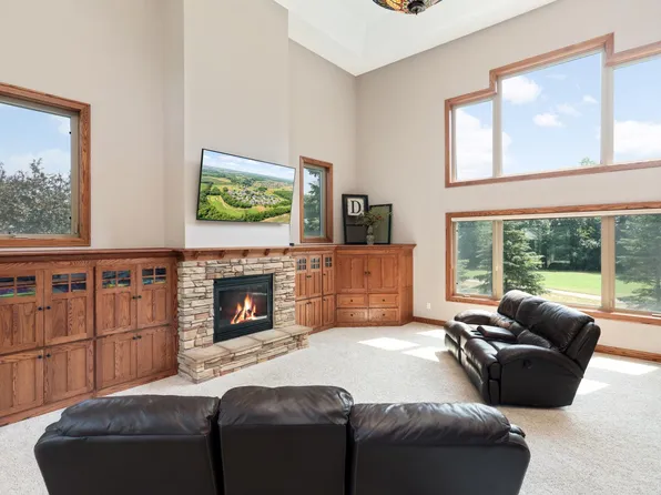 8865 Kahl Way NE, Otsego, MN 55362