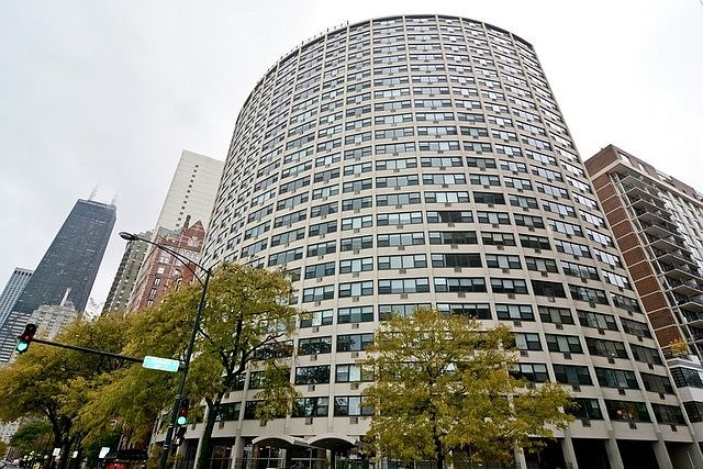 1st image of 1150 N Lake Shore Dr APT 3H
