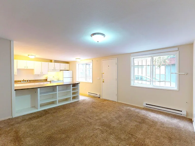 100 W Olympic Pl — Photo 22