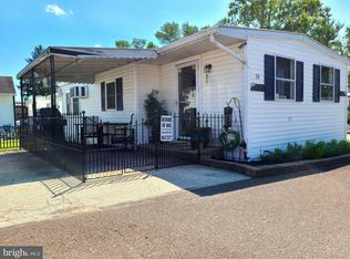 18 Franklin Dr, Norristown, PA 19403