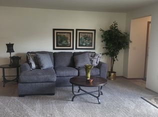 4600 N Providence Ave #6, Appleton, WI 54913