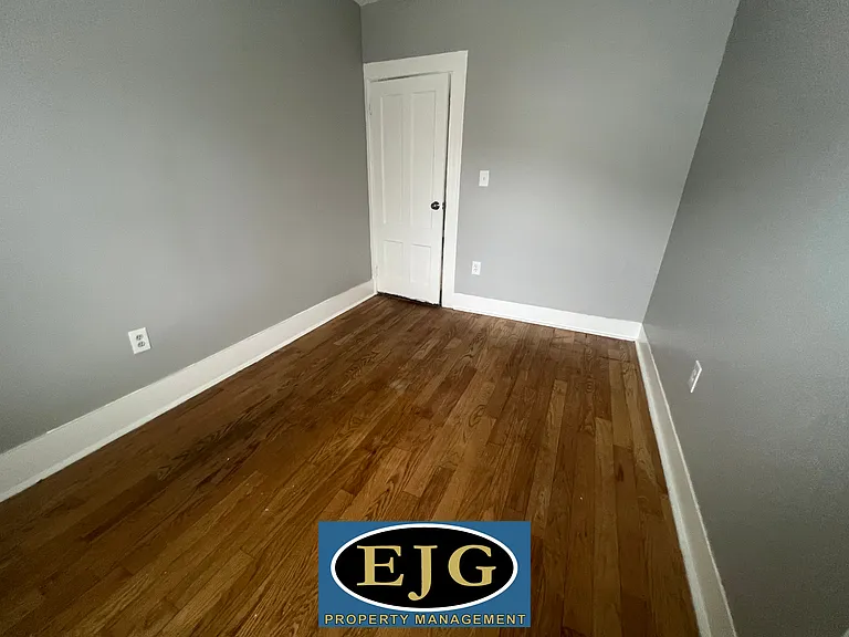 29 Canal St #7 — Photo 11