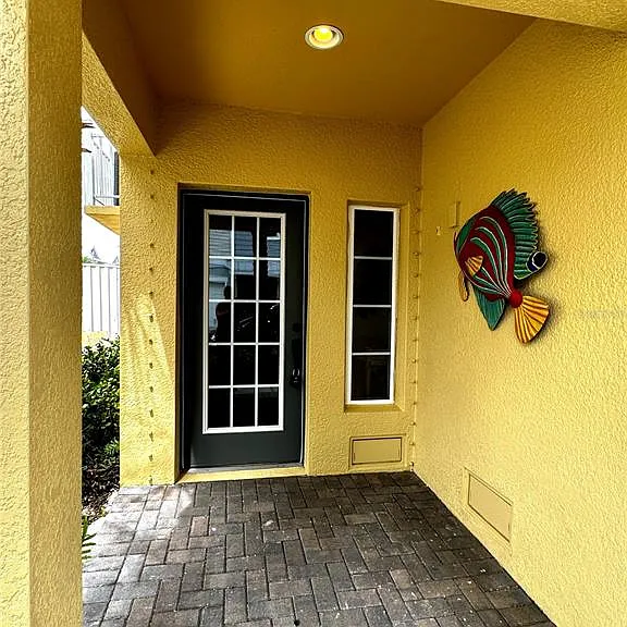 3231 Nautical Pl S — Photo 3