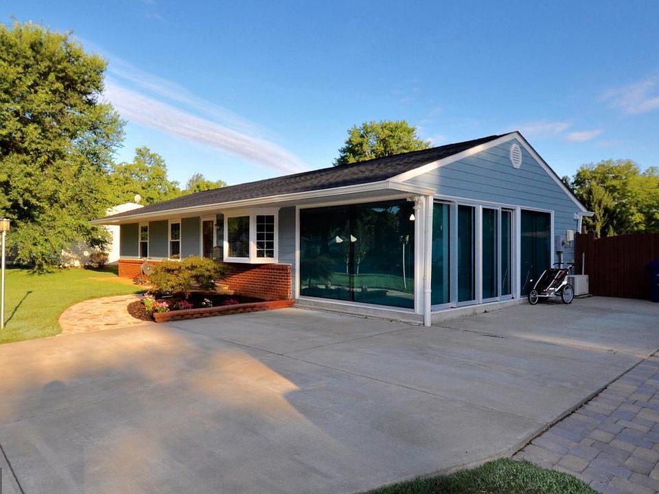 1st image of 8105 Norwood Dr