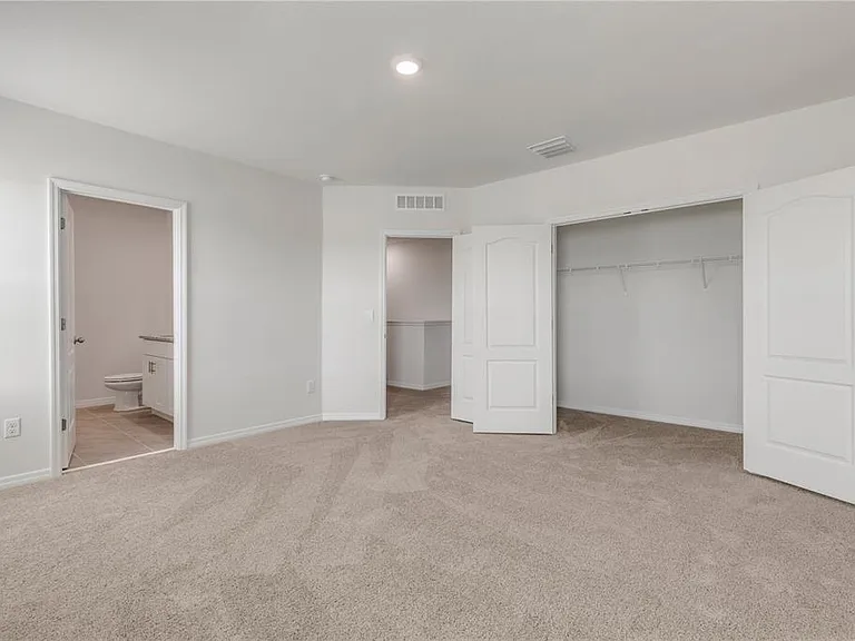 2725 Silver Canoe Dr — Photo 19