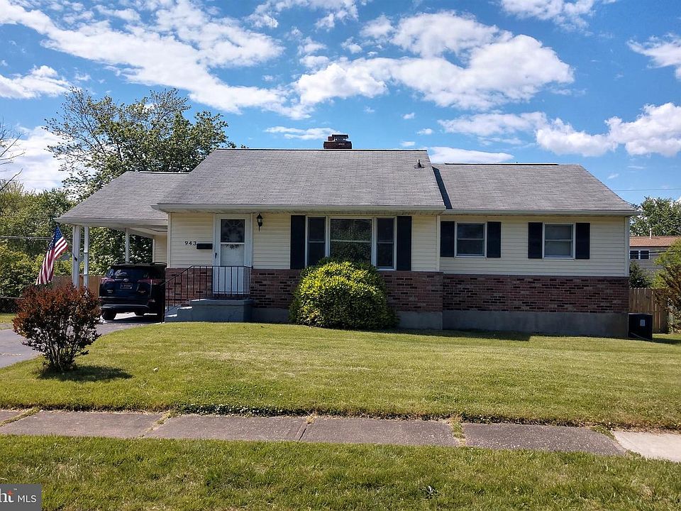 1st image of 943 Buck Dr