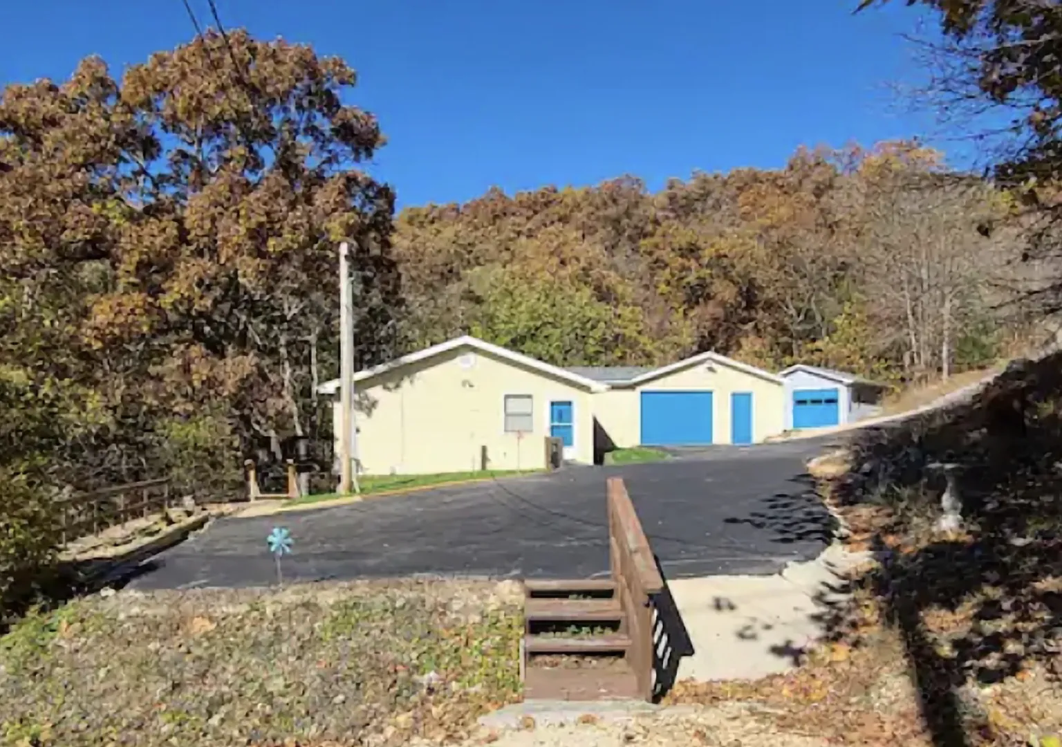 4 bed, 2100 sqft, $2,500 — Photo 4