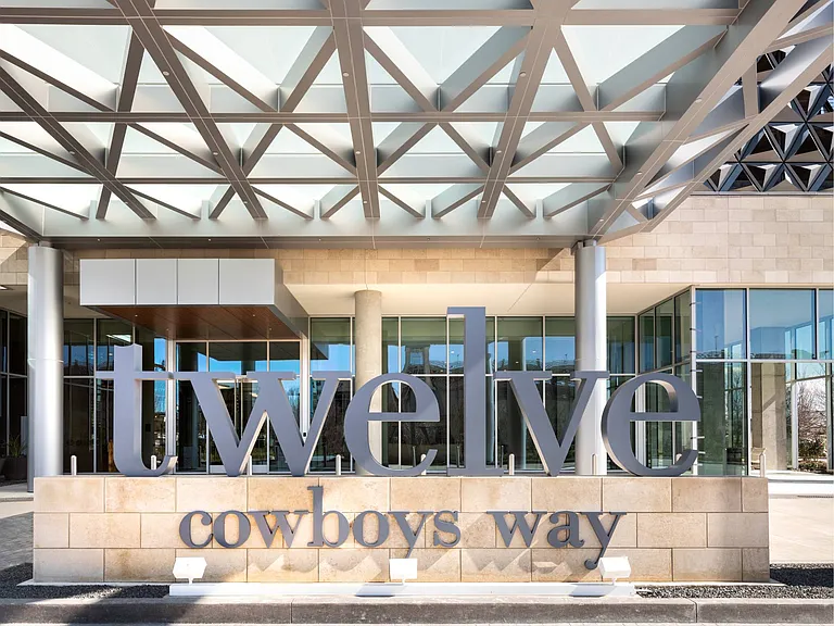 Twelve Cowboys Way — Photo 9