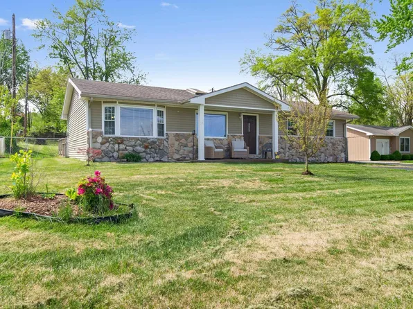 4877 Martin Rd, Newburgh, IN 47630