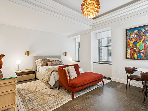4th image of 303 Park Ave Unit 2015