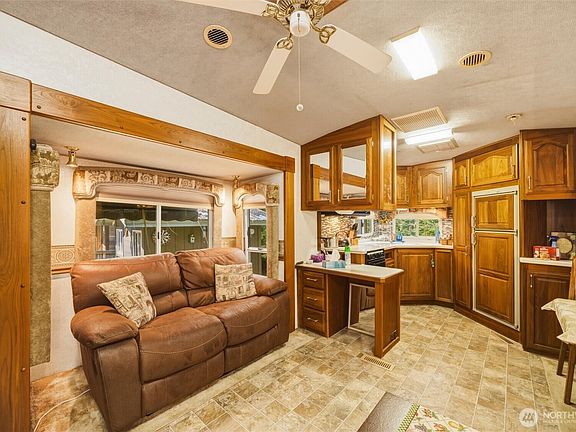 2nd image of 162 1 Fireside Lodge Circle
