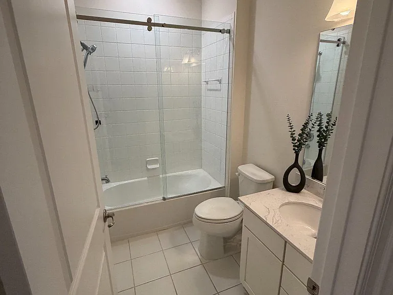 200 Iannelli Rd — Photo 20