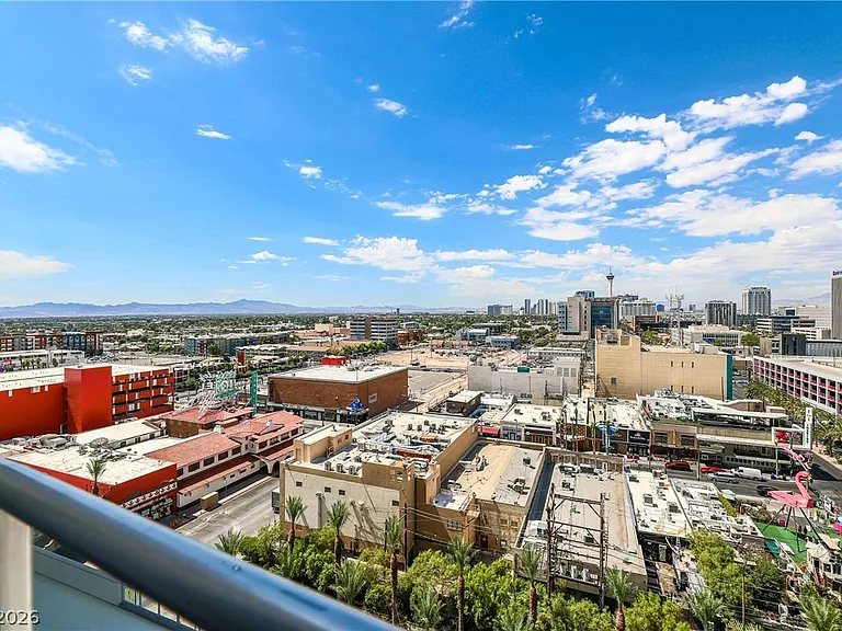 150 Las Vegas Blvd #1211 — Photo 12