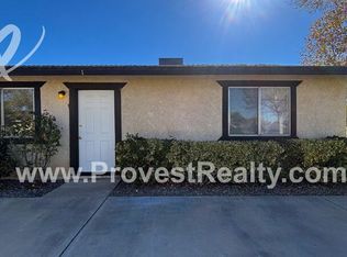 13261 Mohawk Rd #1, Apple Valley, CA 92308