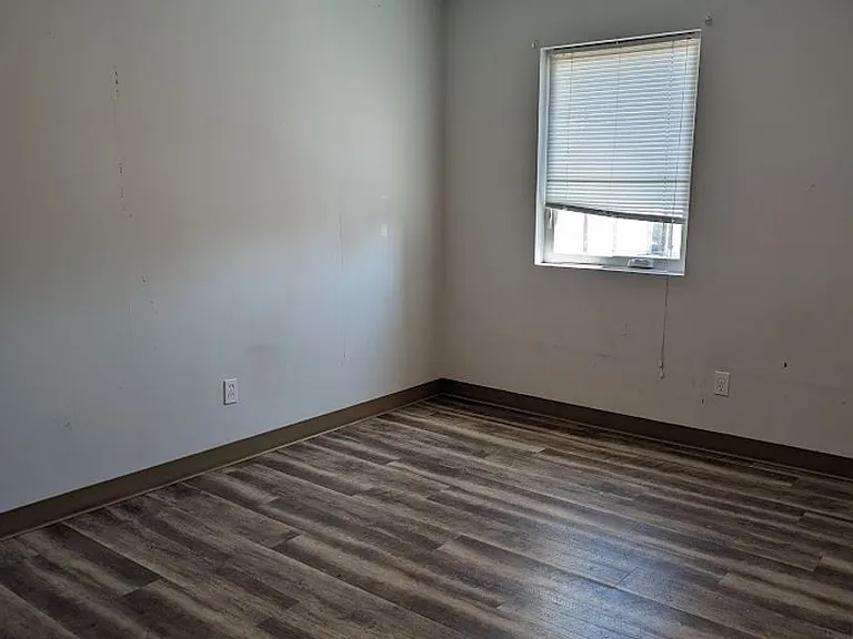 157 W Walnut Ave — Photo 4