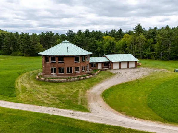 2222 Main Road, Chatham, NH 03813